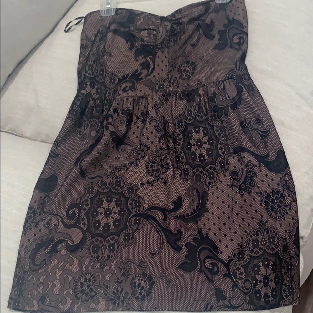 strapless dress from a boutique in New Orleans.